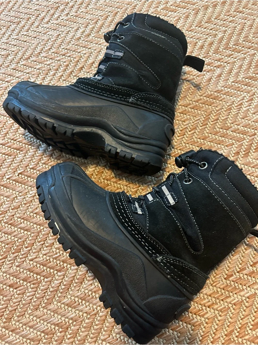Lands End Kids Black Winter Snow Boots